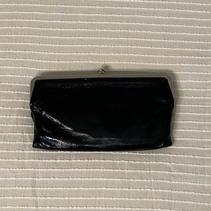 HOBO Lauren Wallet! Black Vintage Hide. Adorable